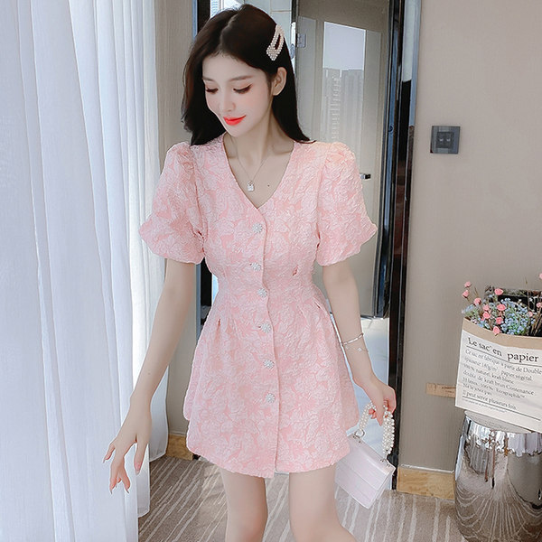 ชุดเดรสสวยๆ ชุดเดรสน่ารักๆ สไตล์เกาหลี By Meiyi women's clothing