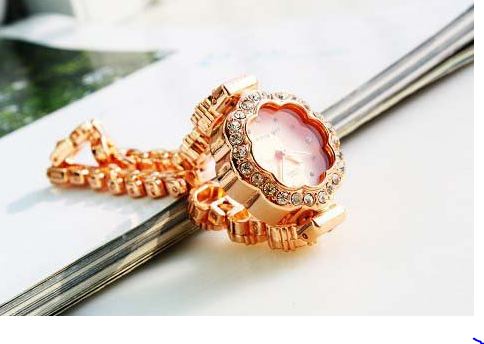 นาฬิกาข้อมือ ผู้หญิง สี Rose Gold ตัวหน้าปัดรูปดอกไม้ ประดับเพชร swiss รอบเส้น สวยหรู ราคาถูก 9476145