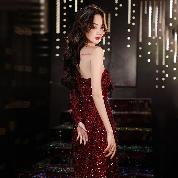 ชุดราตรี ชุดราตรีสวยหรู แบบ ทันสมัย Evening dress
