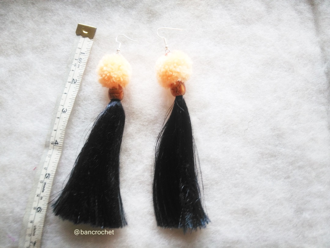 ต่างหูถักโครเชต์ crochet earrings สีดำ 6 นิ้ว