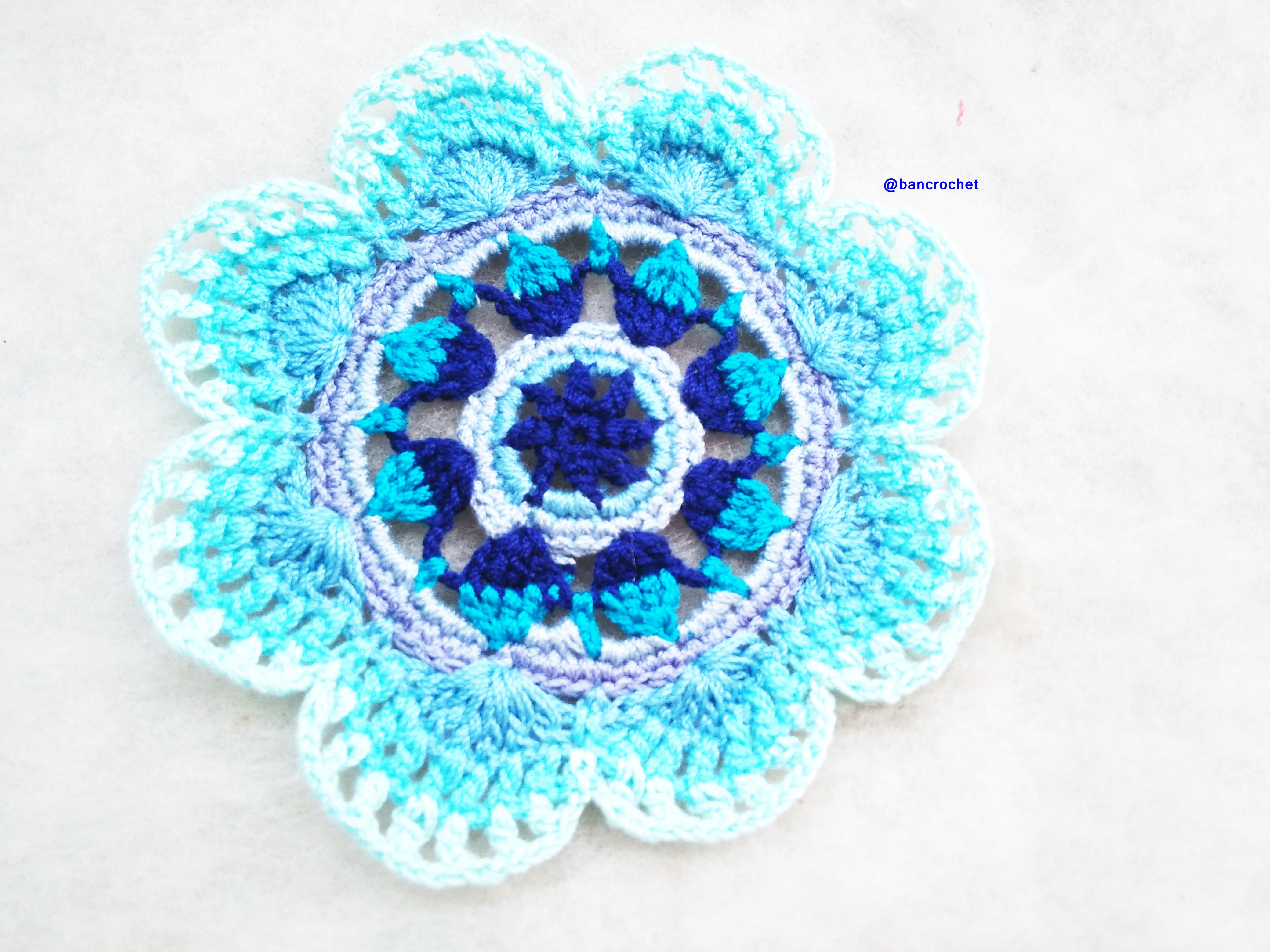 Bancrochet ที่รองแก้วถักโครเชต์ crochet coasters หลากสี 4 นิ้ว