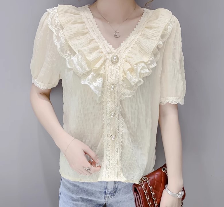 เสื้อลูกไม้ แขนสั้น แบบมีระบายที่อก เสื้อผ้าลูกไม้ ใส่ไปงานบวช งานแต่ง แบบไทย ๆ แบบน่ารัก ๆ 396638