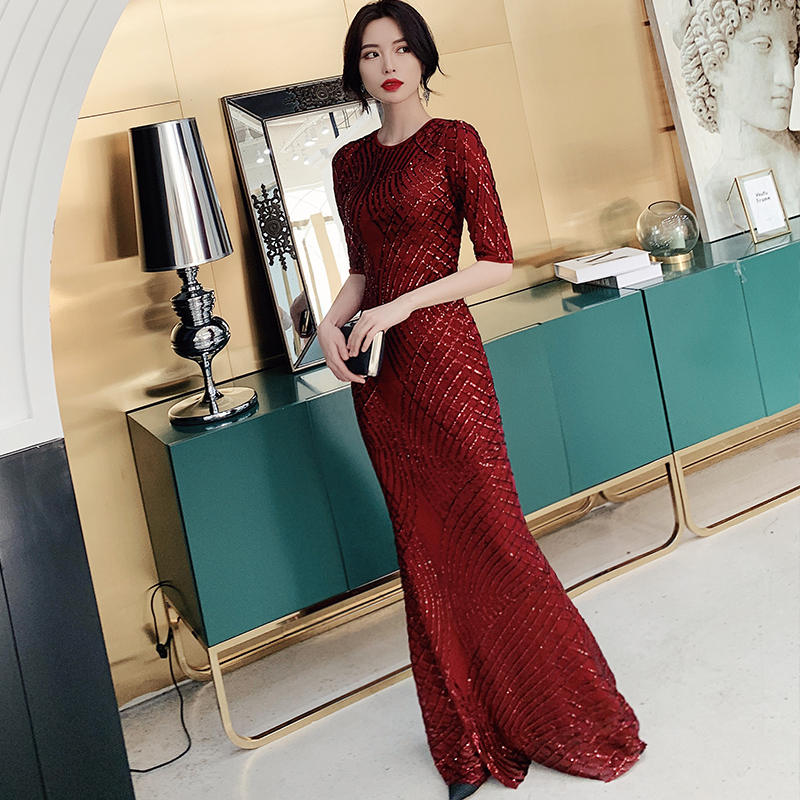 ชุดราตรี ชุดออกงาน ดีไซน์หรู Designer Dresses