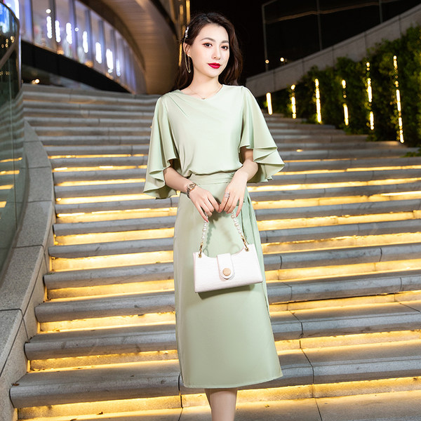 ชุดราตรี ชุดออกงาน ดีไซน์หรู แบรนด์ Angel