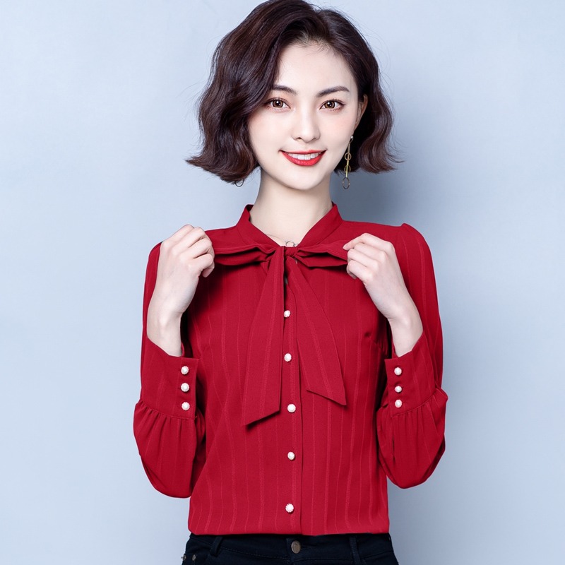 เสื้อเชิ้ตลายดอกผู้หญิง เสื้อเชิ้ตสาววัยผู้ใหญ่ ขายเสื้อผ้าแฟชั่นสุภาพสตรีวัยผู้ใหญ่