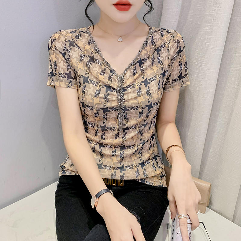 เสื้อยืดวัยรุ่นน่ารักๆ เสื้อวัยรุ่นแขนสั้น เสื้อผ้าวัยรุ่นเกาหลี แบรนด์ Wiyike