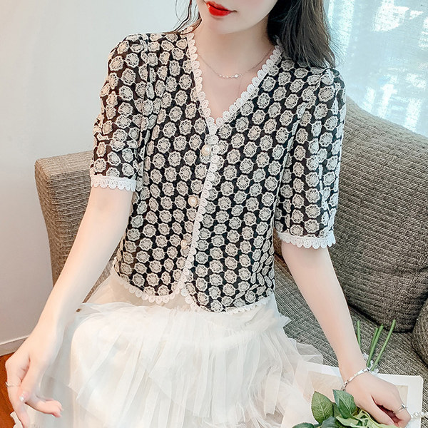 เสื้อเชิ้ตแขนยาววัยรุ่น ลายสวยๆ แบรนด์ YIL AN