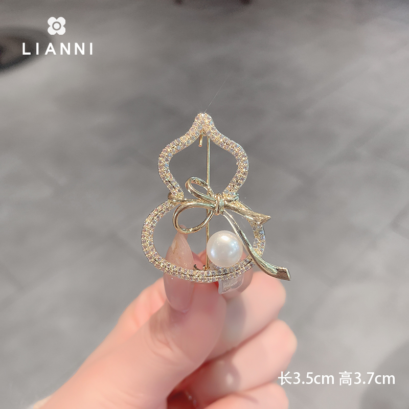 เข็มกลัด เข็มกลัดสวยๆ เข็มกลัดติดเสื้อ Brooch