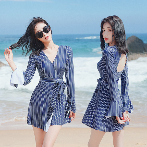 ชุดว่ายน้ำผู้หญิง ชุดว่ายน้ำน่ารัก Bikini ชุดไปทะเล