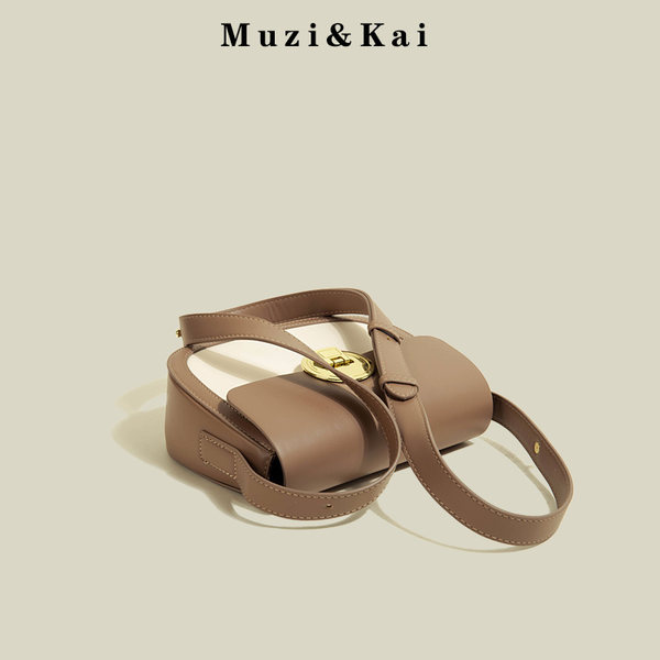 กระเป๋าสะพายข้างผู้หญิง กระเป๋าสะพายสไตล์เกาหลี By Muzi&Kai
