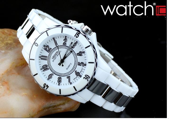 นาฬิกาข้อมือผู้หญิง สาย Stainless Steel กันน้ำได้ สีขาว หน้าปัดเรืองแสงได้ no 216203
