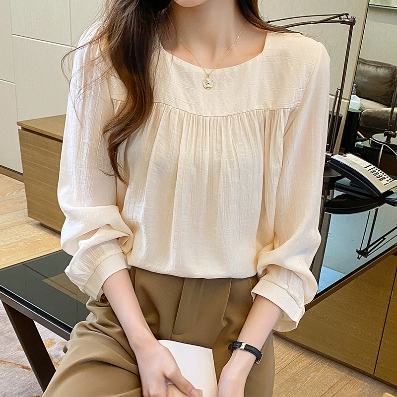 เสื้อเชิ้ตผู้หญิงแขนยาว เสื้อเชิ้ตผู้หญิงใส่ทํางาน 390 บาทต่อชิ้น ฟรีค่าจัดส่ง