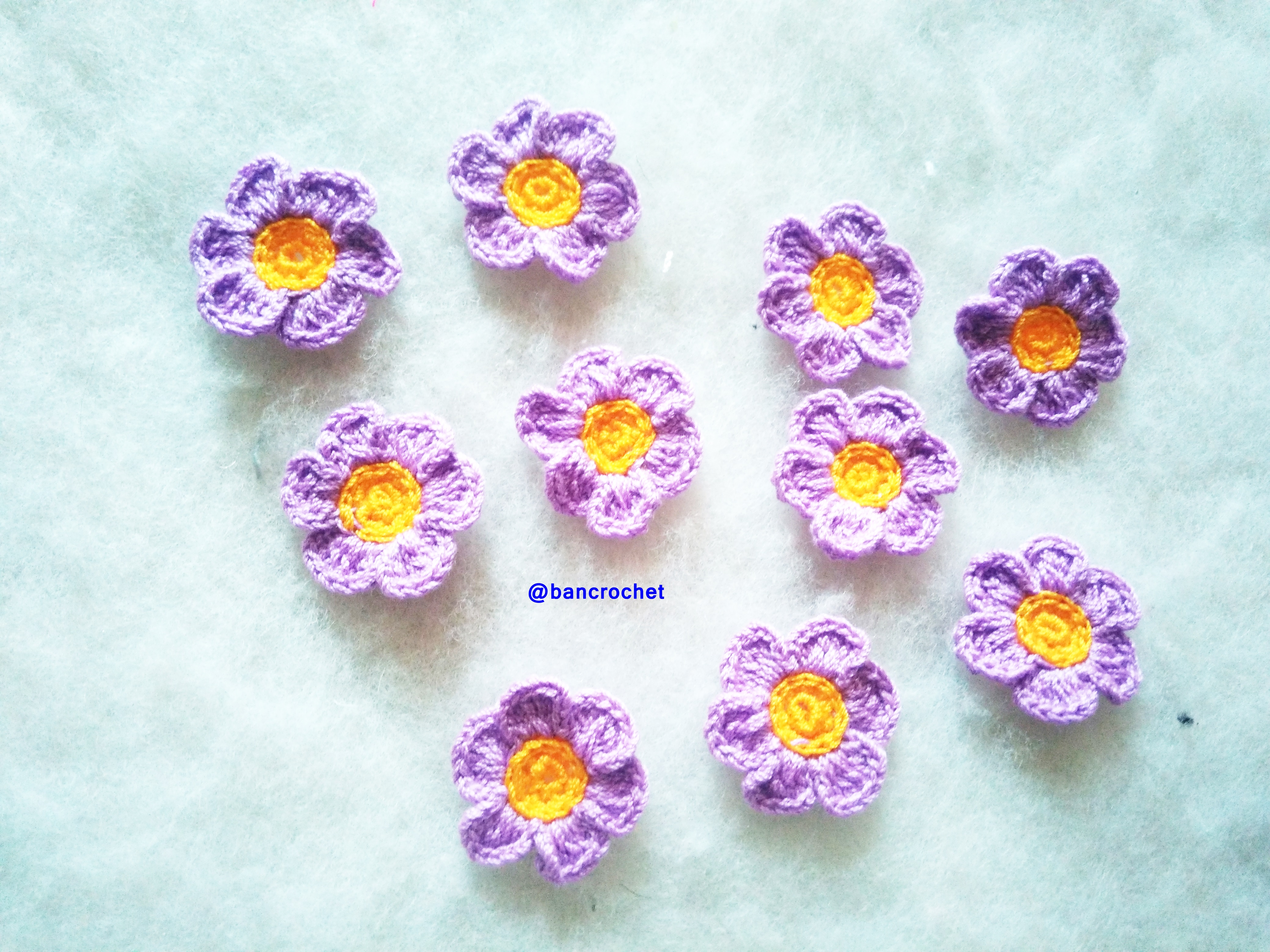 Bancrochet ดอกไม้ถักโครเชต์ crochet flowers ม่วง 3 cm