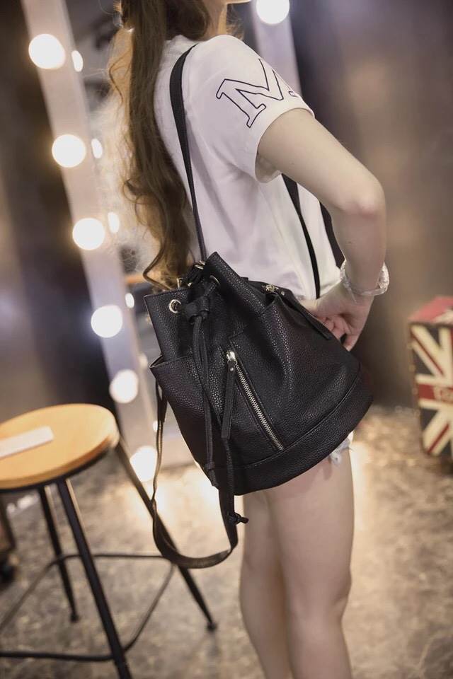 กระเป๋าหนังทรงสวย ใส่เป็นเป้ก็ได้ ใส่สะพายข้างก็เก๋ พร้อมส่ง black