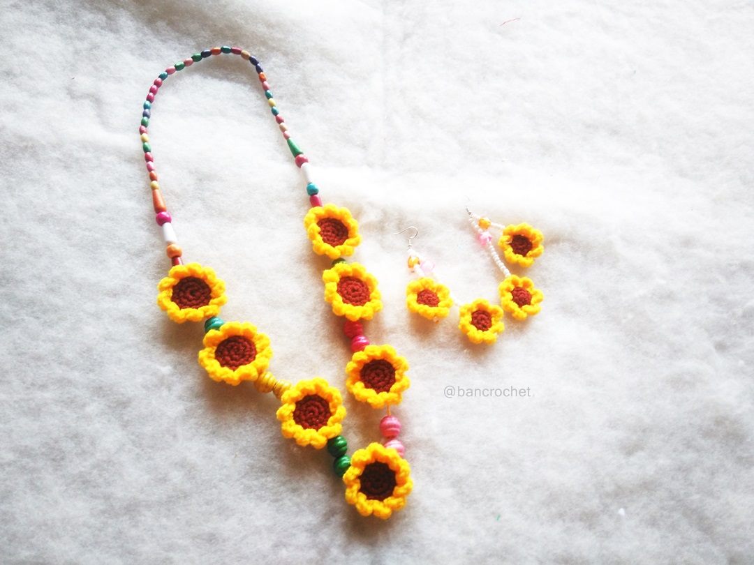 Bancrochet สร้อยคอุถักโครเชต์ necklace crochet สีเหลือง 16 นิ้ว