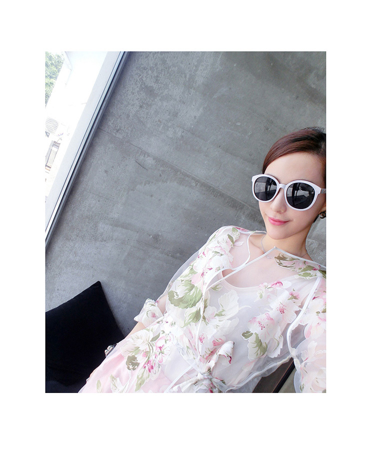 เสื้อคลุม ผ้าแก้ว พร้อมส่ง ลายดอกไม้หวานๆ แบบเก๋ไก๋ไม่เหมือนใคร