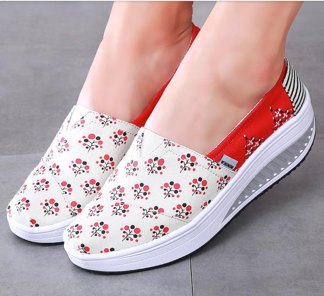 รองเท้าผ้าใบ รองเท้าลำลอง รองเท้าผ้าใบลำลอง รองเท้าแฟชั่นแบบสวม Slipper Shop