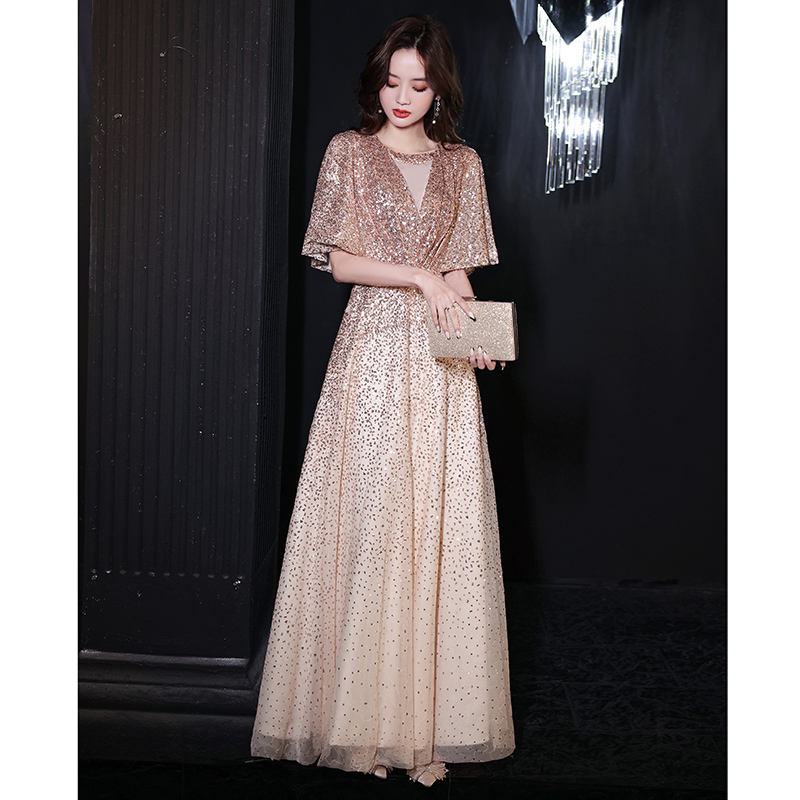 ชุดราตรี ชุดราตรีสวยหรู แบบ ทันสมัย Evening dress