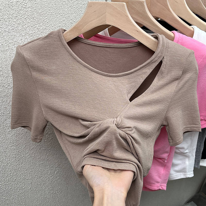 เสื้อยืดวัยรุ่นน่ารักๆ เสื้อวัยรุ่นแขนสั้น เสื้อผ้าวัยรุ่นเกาหลี แบรนด์ Wiyike