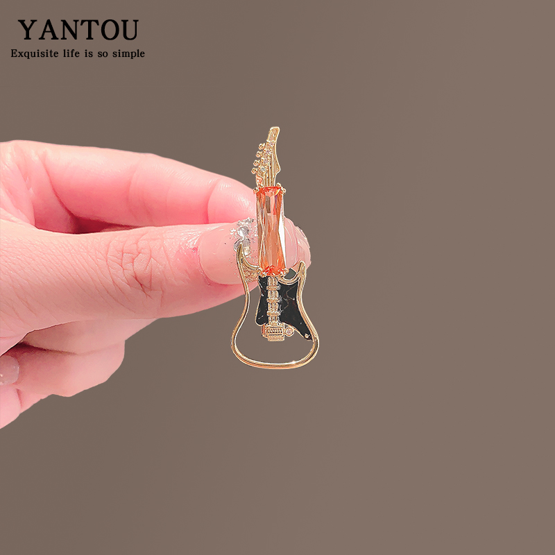 เข็มกลัด เข็มกลัดสวยๆ เข็มกลัดติดเสื้อ Brooch