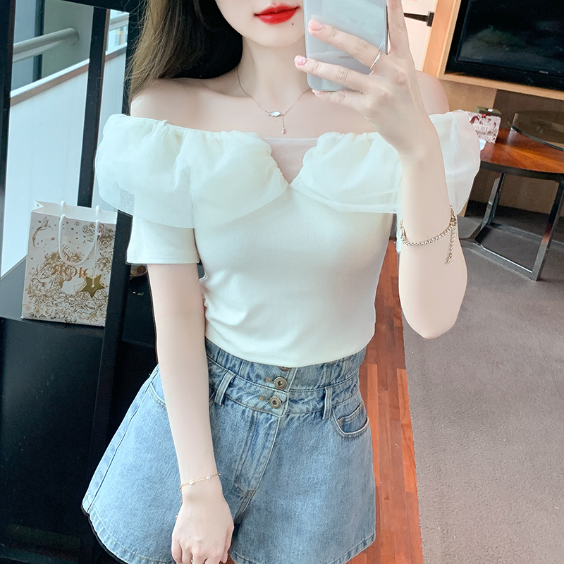 เสื้อผ้าวัยรุ่นเกาหลี เสื้อยืดวัยรุ่นผู้หญิง มีขนาด S M L XL