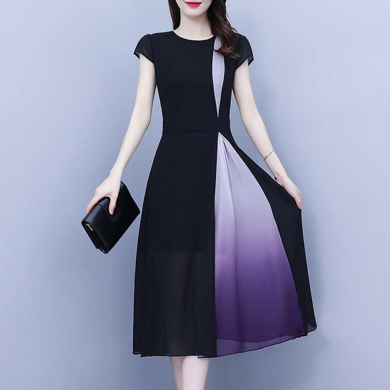 เดรสคนอ้วน เดรสสาวอวบ ชุดเดรสคนอ้วนวัยรุ่นแขนสั้น BY PLUS SIZE Girl