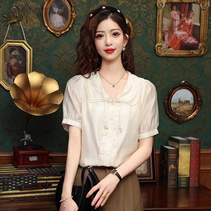 เสื้อเชิ้ตผู้หญิงใส่ทํางาน 390 บาทต่อชิ้น ฟรีค่าจัดส่ง