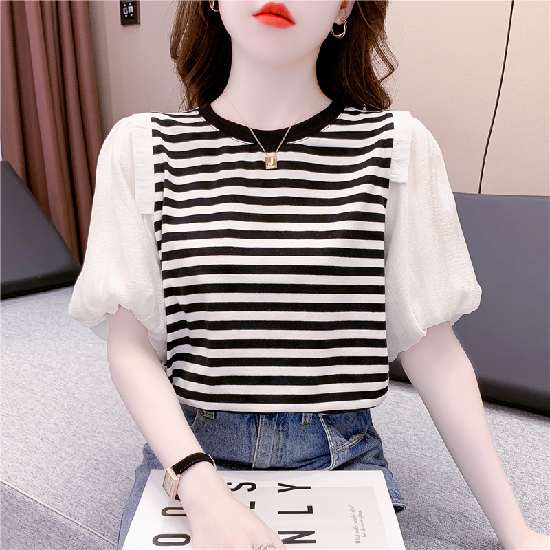 เสื้อผ้าวัยรุ่นเกาหลี เสื้อยืดวัยรุ่นผู้หญิง มีขนาด S M L XL