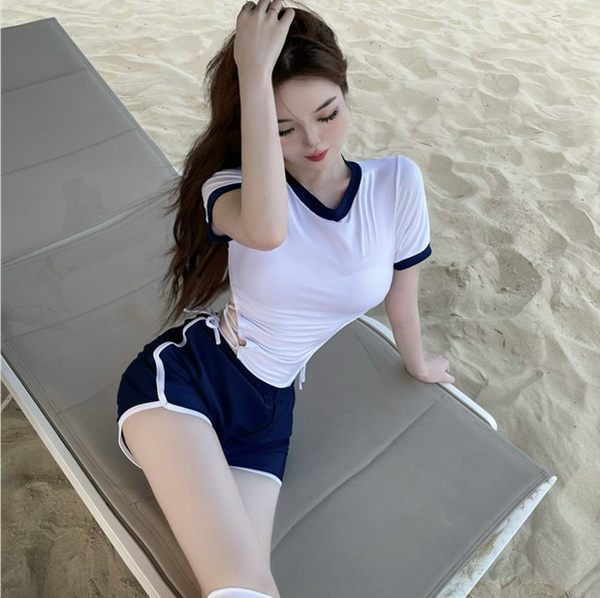 ชุดว่ายน้ำผู้หญิง ชุดว่ายน้ำน่ารัก Bikini ชุดไปทะเล