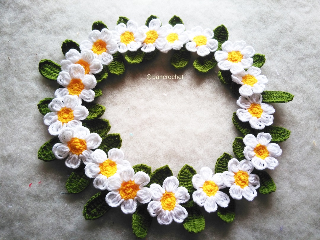 ช่อดอกไม้ถักโครชต์ crochet flowers ขาว 9 นิ้ว