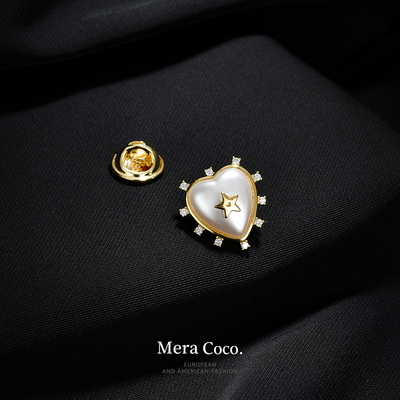 เข็มกลัด เข็มกลัดสวยๆ เข็มกลัดติดเสื้อ Brooch