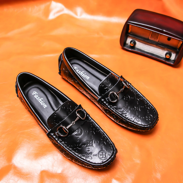 รองเท้าหนังผู้ชาย มีไซส์39-44 รองเท้าโลฟเฟอร์ชาย Slip-On Shoes