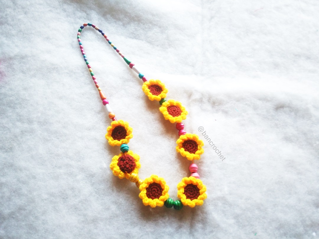 Bancrochet สร้อยคอุถักโครเชต์ necklace crochet สีเหลือง 16 นิ้ว