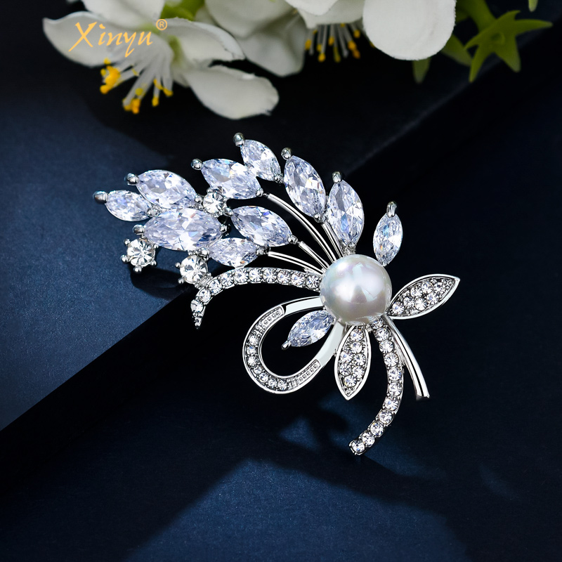 เข็มกลัด เข็มกลัดสวยๆ เข็มกลัดติดเสื้อ Brooch