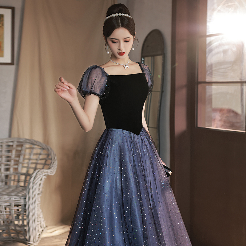 ชุดราตรี ชุดราตรีสวยหรู แบบ ทันสมัย Evening dress