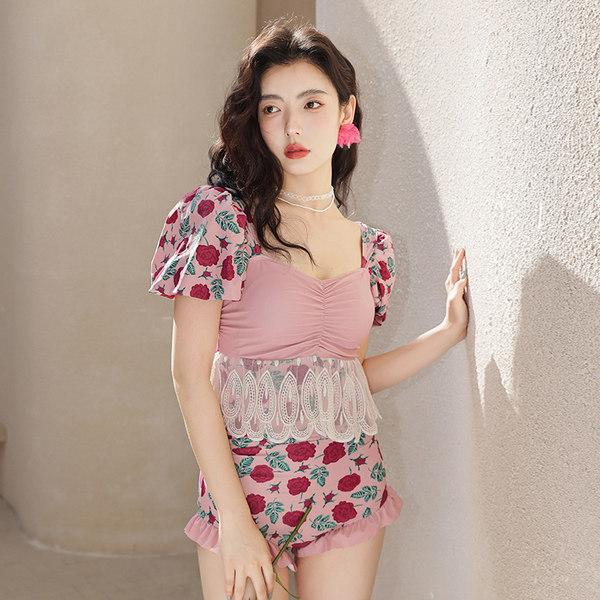 ชุดว่ายน้ำผู้หญิง ชุดว่ายน้ำน่ารัก Bikini ชุดไปทะเล