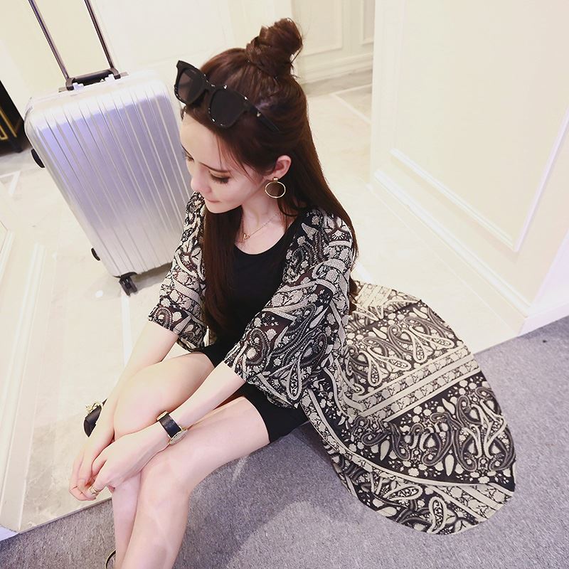 เสื้อคลุมแฟชั่น ผ้าชีฟองลายเก่ๆ ใส่สบาย พร้อมส่งจ้า