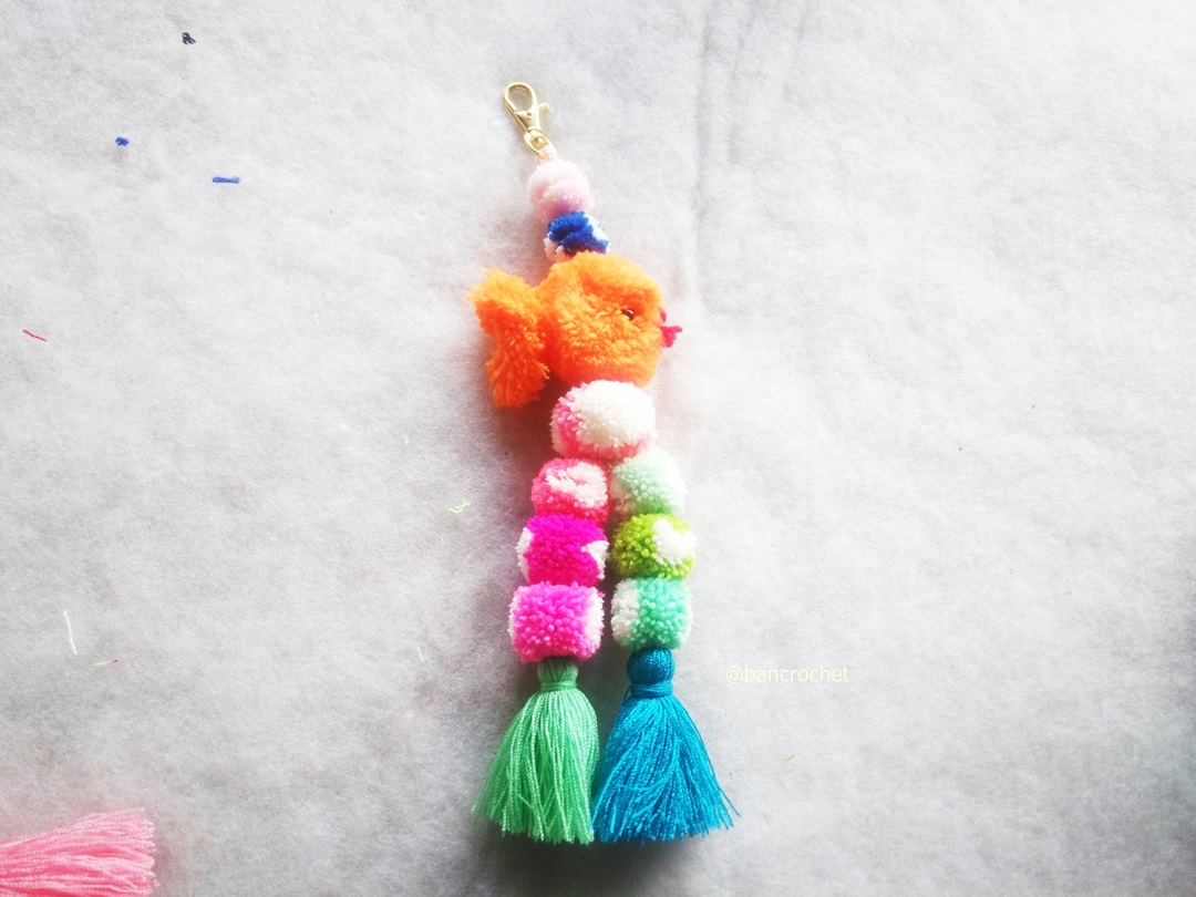 ิBancrochet พวงกญแจพู่แขวนกระเป๋า Tassel keychains หลากสี 7 นิ้ว (inch)