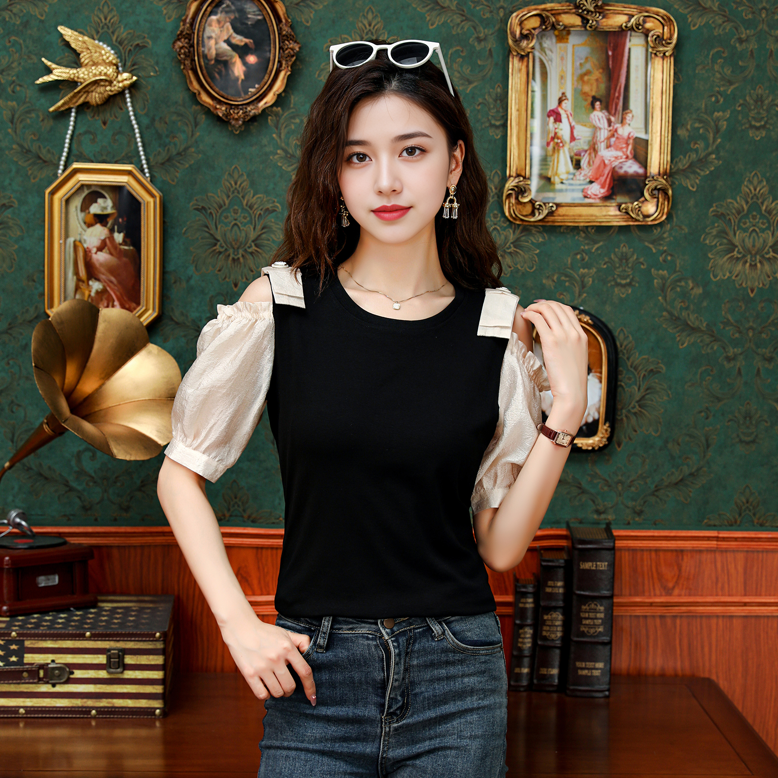 เสื้อเชิ้ตผู้หญิงใส่ทํางาน 390 บาทต่อชิ้น ฟรีค่าจัดส่ง