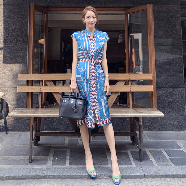 ชุดเดรสชุดแฟชั่นใส่ออกงานสวยๆน่ารักๆราคาถูก ส่งฟรี