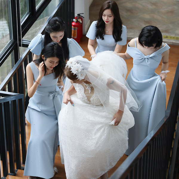 ชุดราตรี ชุดราตรีสวยหรู แบบ ทันสมัย Evening dress