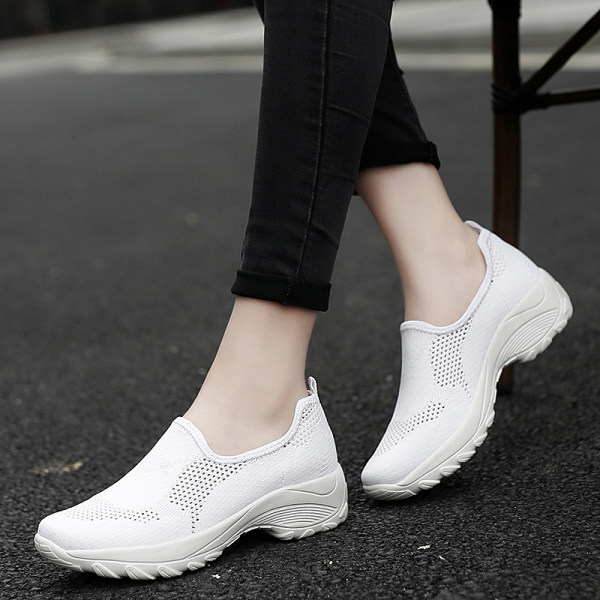 รองเท้าผ้าใบ รองเท้าลำลอง รองเท้าผ้าใบลำลอง รองเท้าแฟชั่นแบบสวม Slipper Shop