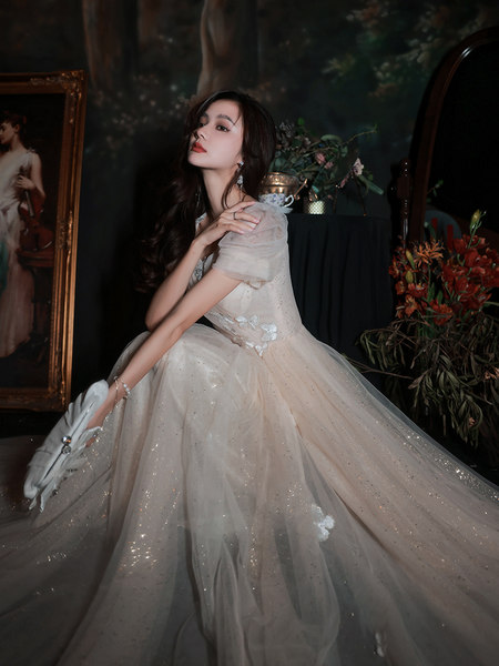 ชุดราตรี ชุดออกงาน ดีไซน์หรู แบรนด์ Angel