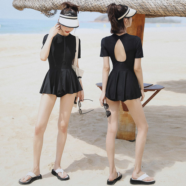 ชุดว่ายน้ำผู้หญิง ชุดว่ายน้ำน่ารัก Bikini ชุดไปทะเล
