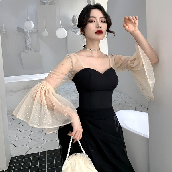 ชุดราตรี ชุดราตรีสวยหรู แบบ ทันสมัย Evening dress