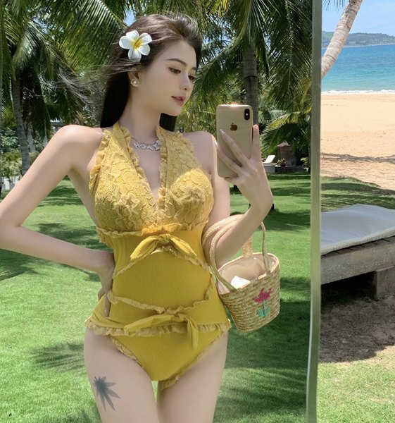 ชุดว่ายน้ำผู้หญิง ชุดว่ายน้ำน่ารัก Bikini ชุดไปทะเล
