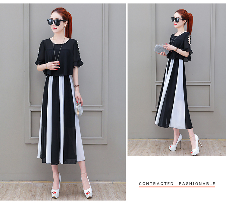 Dress4517 เดรสยาวเว้าไหล่ประดับมุกช่วงบนสีพื้นดำตัดต่อกระโปรงยาวสลับสีขาวดำ เอวสม็อคยางยืด มีซับในอย่างดีทั้งชุด ผ้าชีฟองเกรดพรีเมียมเนื้อดีหนาสวยมีน้ำหนักทิ้งตัว งานดีทรงดีใส่สวยดูไฮ ใส่ทำงาน/ใส่ออกงานได้