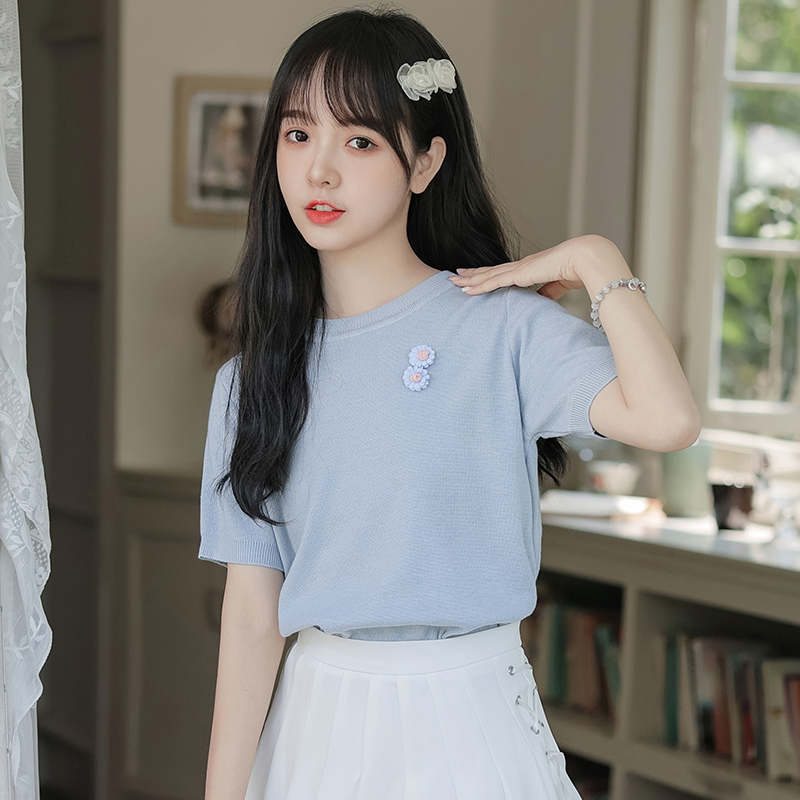 เสื้อผ้าวัยรุ่นเกาหลี เสื้อยืดวัยรุ่นผู้หญิง มีขนาด S M L XL