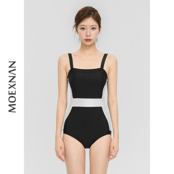 ชุดว่ายน้ำผู้หญิง ชุดว่ายน้ำน่ารัก Bikini ชุดไปทะเล