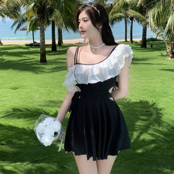 ชุดว่ายน้ำผู้หญิง ชุดว่ายน้ำน่ารัก Bikini ชุดไปทะเล